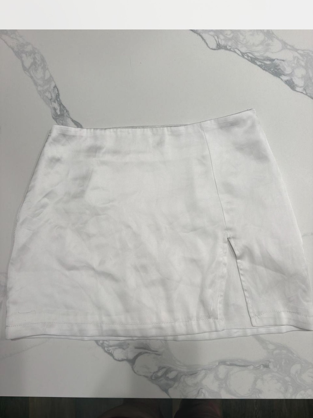 Princess Polly White Mini Skirt with Front Slit 4 EUC